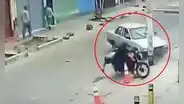 SJM: PNP embiste a delincuentes armados que huían a bordo de una moto a toda velocidad