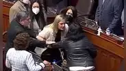 Comisión de Ética debate este lunes informe final de agresión de María del Carmen Alva contra Isabel Cortez
