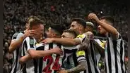 Newcastle clasificó a la final de la Carabao Cup tras derrotar 2-1 a Southampton