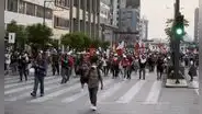Siguen marchas contra Dina Boluarte, pero con menos enfrentamientos