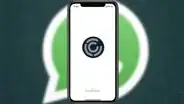 ¿Qué significa el doble círculo cortado que aparece en los mensajes de WhatsApp?
