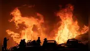 Más de 170 incendios en medio de ola de calor en Chile dejan 9 heridos y más de 100 casas dañadas
