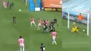 Rodrigo Cuba dio cátedra con 'asistencia' desde un saque lateral para el gol de Jesús Barco