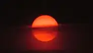Científicos proponen lanzar polvo al espacio para bloquear el Sol y enfriar la Tierra