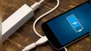 ¿Cuáles son las ventajas y desventajas de recargar tu teléfono con un cargador portátil?