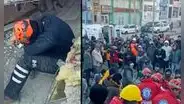 Rescatista llora tras salvar a un padre y su hija atrapados 80 horas bajo los escombros en Turquía