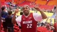 Jefferson Farfán se luce en la NBA durante el duelo entre Miami Heat vs. Denver Nuggets