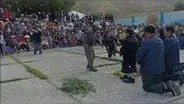 Puno: alcalde de San Antón es obligado a pedir perdón por reunirse con premier
