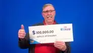 El que la sigue la consigue: ganó por fin la lotería tras jugar todos los días durante 40 años
