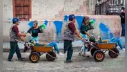 “¡Échate, caramba, no te levantes!”: mujeres son captadas retirándose del carnaval en Cajamarca