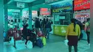 Ciudadanos aprovechan tregua de fin de semana para viajar desde y hacia Puno
