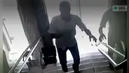 "En el nombre del Padre, Hijo y Espíritu Santo": ladrón se persigna antes de robar en Puente Piedra