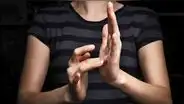¿Las personas con discapacidad auditiva tienden a fallecer antes? Estos son 5 mitos sobre el tema