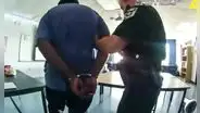 Estudiante golpea y deja inconsciente a maestra que le quitó su Nintendo Switch en clases