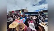 Despiden a ciudadanos aimaras que parten rumbo a Lima para continuar protestas