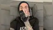 Blink-182: Travis Barker pasará por una cirugía tras lesionarse el dedo previo a gira internacional