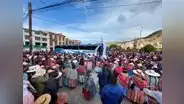 Aimaras y camioneros activan protestas sociales por renuncia de Dina Boluarte