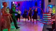 “La mejor noche de mi vida”: mujer con cáncer terminal cambió su funeral por una fiesta