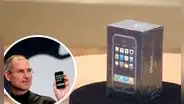 Le dieron un iPhone en 2007, nunca lo abrió y ahora lo vende a 100 veces su precio original