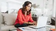El 44% de las personas que declararán renta este 2023 son mujeres, según la Sunat