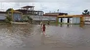 Intensas lluvias obligan a retrasar el inicio del año escolar en Tumbes