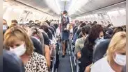 Un golpe más: suben pasajes aéreos hasta US$242