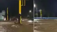 Se aferró a la vida: hombre abraza semáforo para evitar ser arrastrado por huaico en Trujillo