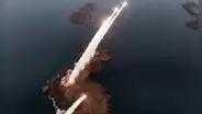 Régimen de Corea del Norte lanzó 2 misiles de crucero estratégicos desde un submarino