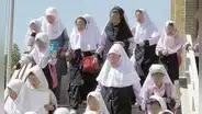 Irán: identifican a más de 100 sospechosos por envenenamientos de niñas