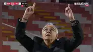 ¡Con la fe de Fossati! La emotiva celebración del técnico uruguayo tras el 2-1 de Valera