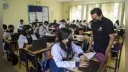 Sueldo de auxiliares de educación nombrados y contratados se fijó en S/2.230