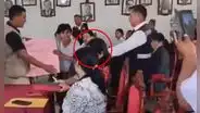 Ciudadanos abuchean a congresista Esmeralda Limachi en Tacna: “Sinvergüenza”