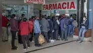 Pacientes de hospital General en Arequipa pagan medicinas
