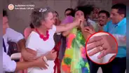 Teresita se asfixia al tragarse anillo tras pelea con Eva: así enfrentó a la villana de "AFHS"