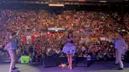 Yarita Lizeth deslumbró a sus seguidores en su primer concierto en el Luna Park de Argentina