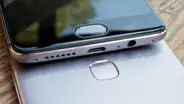 ¿Por qué los teléfonos inteligentes actuales ya no tienen botones físicos de navegación?