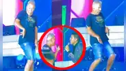 Grupo 5: Raúl Romero causó revuelo con sus curiosos pasos de baile en concierto de la orquesta