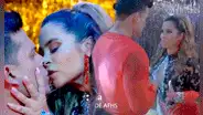 Christian Domínguez y Ethel Pozo protagonizaron apasionado beso en "Maricucha" 2: "Está que arde"