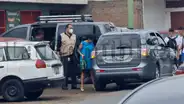 Ley permite que algunos funcionarios usen vehículos oficiales del Estado para temas personales