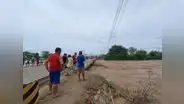 Río La Leche se desborda y pone en riesgo de inundación a distritos de Lambayeque