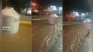 Video muestra tanque de Rotoplast arrastrado en calles de Arequipa tras lluvias: "Y se marchó"