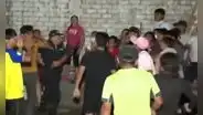 "No dicen nada": padres de colegio en SJL trataron desalojar a exvigilante que se apropió de aulas
