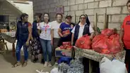 Trujillo: donan productos alimenticios a familias afectadas por el ciclón Yaku