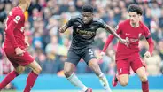 Arsenal en problemas tras empatar con Liverpool
