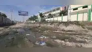 Colapso de desagüe pone en riesgo a los estudiantes en Chiclayo