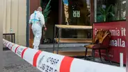 Pizza flambeada en restaurante causa incendio que deja 2 muertos y una docena de heridos