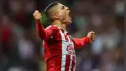 Chivas volteó 2-1 a Cruz Azul y se queda en el segundo puesto de la Liga MX
