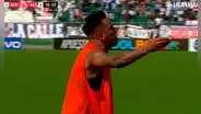 Christian Cueva expulsado: Diego Haro le mostró la tarjeta roja tras efusivos reclamos