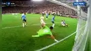 José Rivera puso el 2-0 de la 'U' contra Cristal y le pisa los talones a Alianza Lima