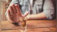 China implanta el primer chip cerebral para combatir las ganas de beber alcohol